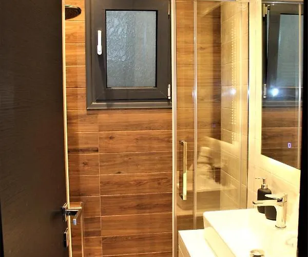 Apartment Khibra 3 *